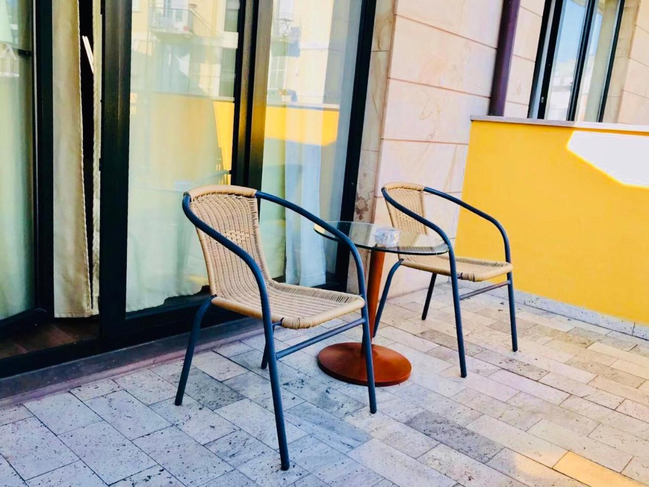 Hotel Mythos Milano Esterno foto