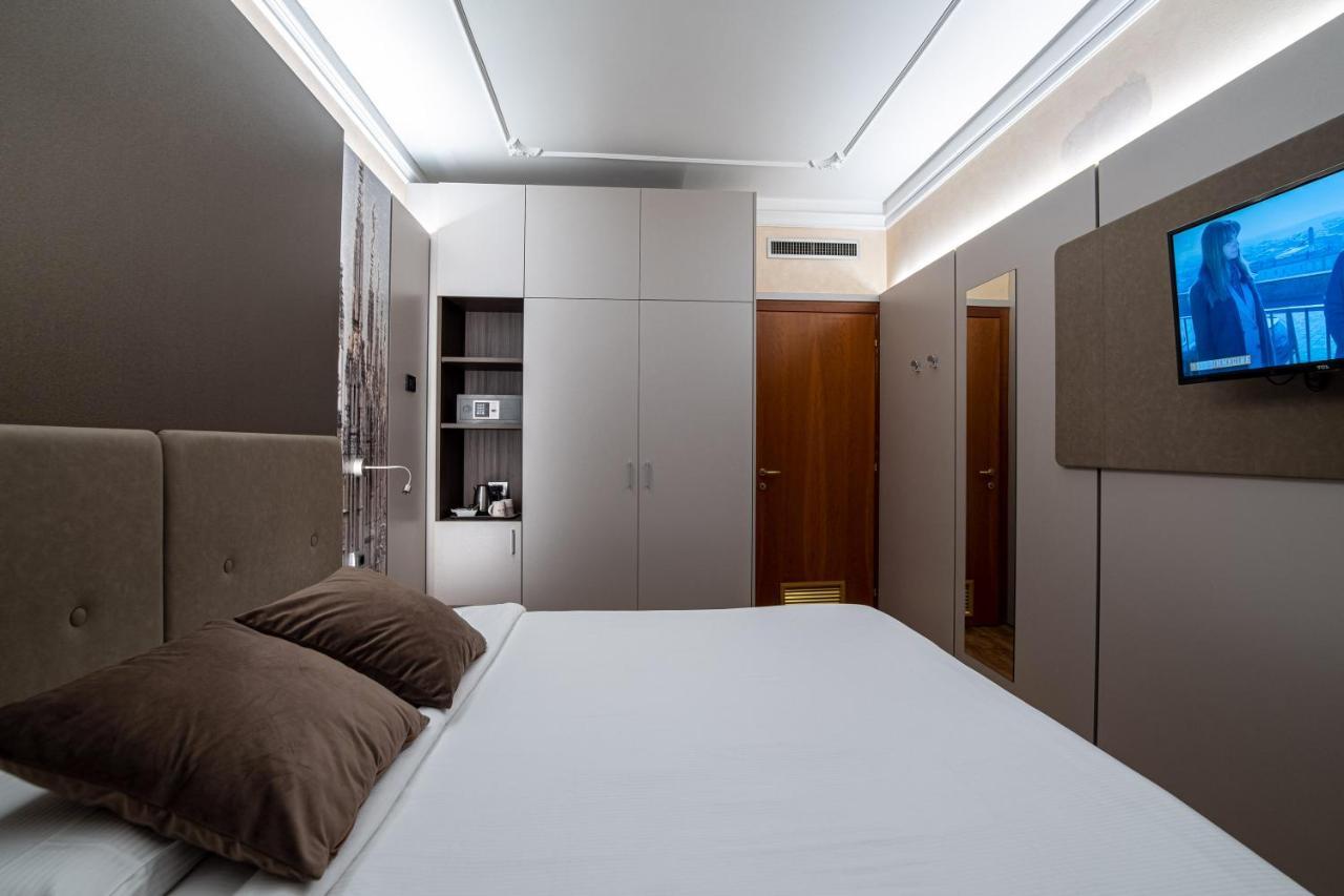 Hotel Mythos Milano Esterno foto